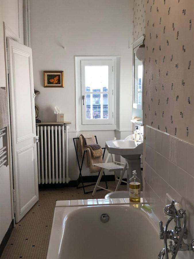Beautifully Renovated Rooms On Place New York Angoulême Eksteriør bilde