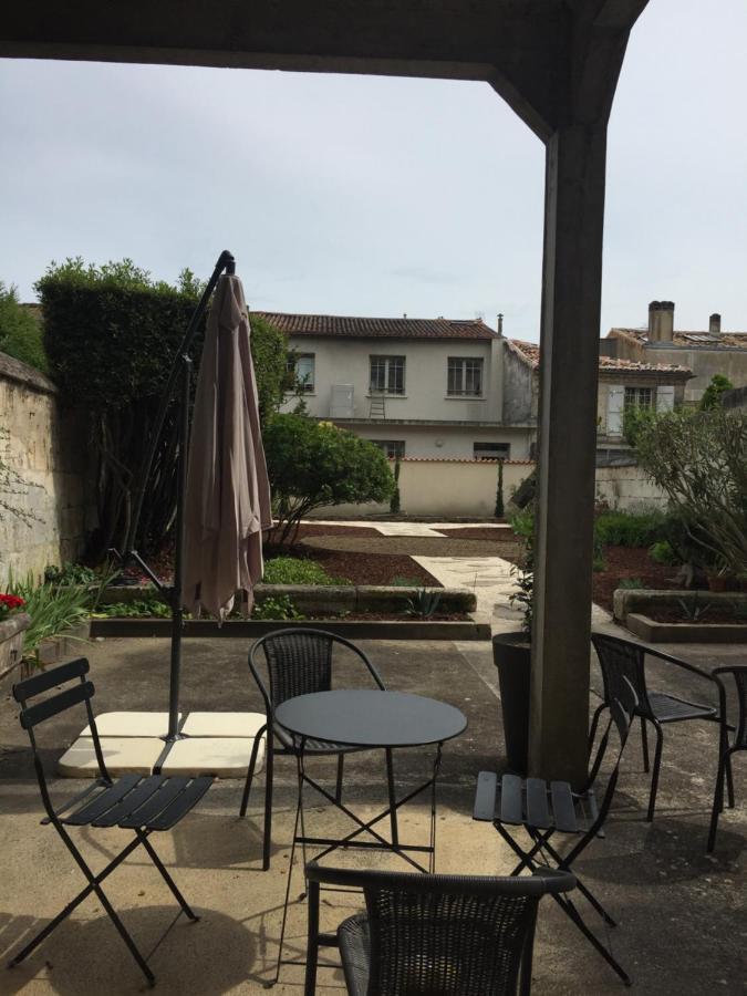Beautifully Renovated Rooms On Place New York Angoulême Eksteriør bilde